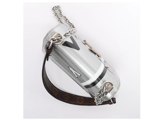 Borsa a tracolla Louis Vuitton Twist PM Spaces Collection in Argento - vista 6
