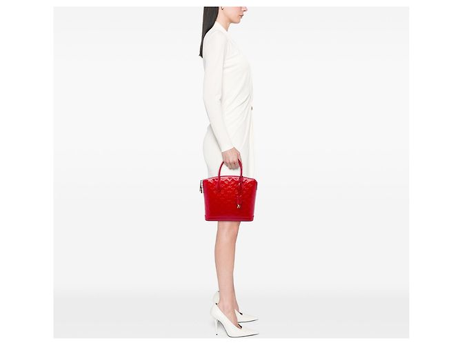 Borsa a mano Louis Vuitton Monogram Vernis Lockit PM rossa - vista 5