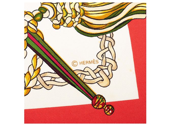 Foulard di seta Hermès Le Timbalier rosso 90 Scarves - vista 3