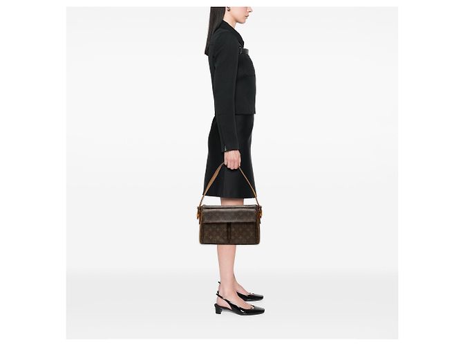 Cité Borsa a tracolla Louis Vuitton Monogram Viva Cite GM Marrone - vista 8