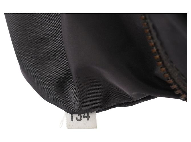 Miu Miu Borsa a tracolla e pochette in pelle craquelé marrone - vista 17