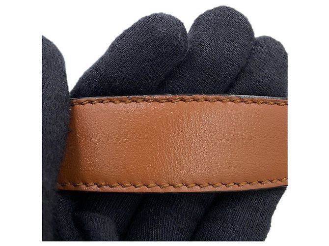 Prada Kleine Leder-Schultertasche - Ansicht 12