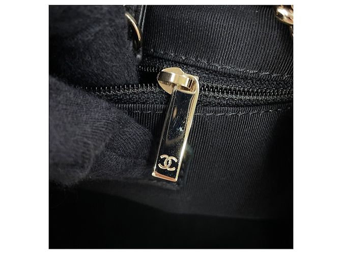 Chanel Matelassé Rucksack - Ansicht 7
