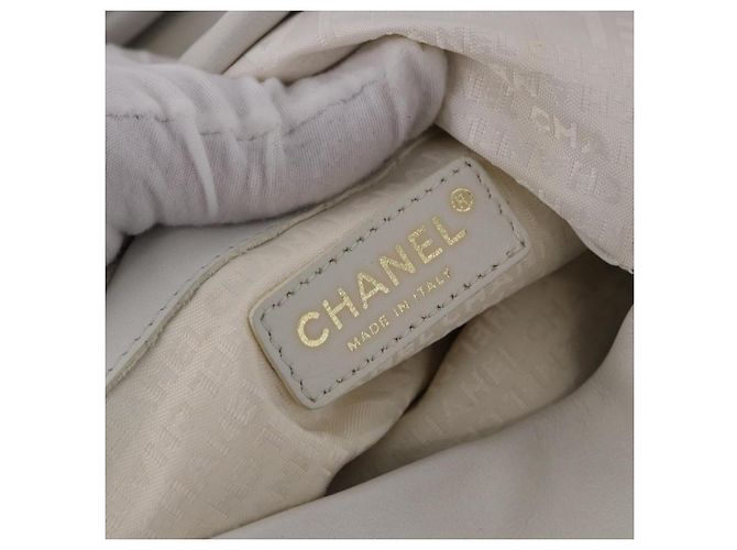 Chanel Vintage CC Handle Bucket Leather Large - vista 6
