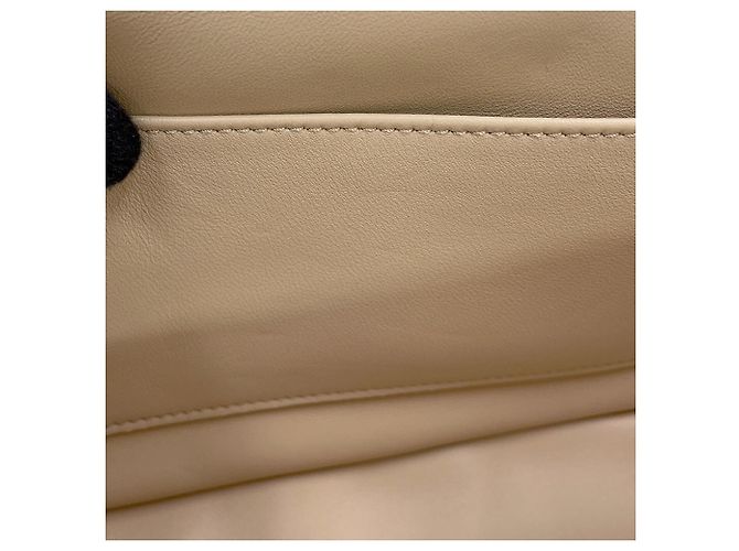 Céline Borsa a tracolla con catena Celine in pelle di capra monocromatica - vista 11