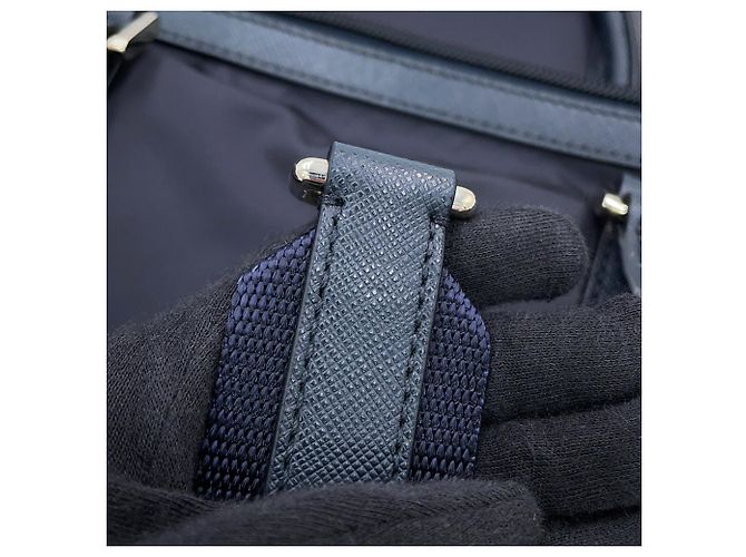 Prada Boston Bag Triangle Nylon Leather - Ansicht 13