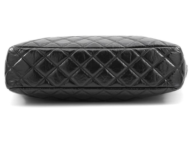 Borsa Tote Chanel Black Matelassé con catena - vista 3