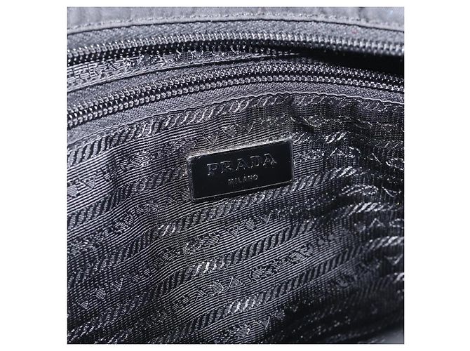 PRADA Shoulder Bag Nylon Black Silver Auth ka6912 - Jerrillo - vista 18