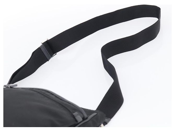 PRADA Shoulder Bag Nylon Black Silver Auth ka6912 - Jerrillo - vista 8