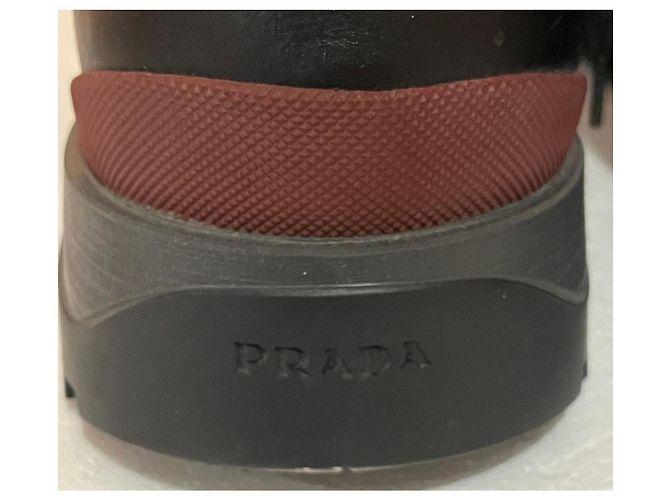 Scarpe Prada in Pelle Nera - vista 8