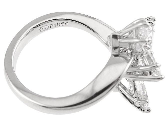 Anello Harry Winston Cluster MM in platino - vista 3