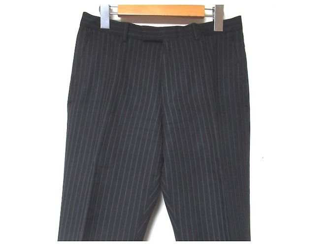 Conjunto de Traje a Rayas Gucci - vista 11