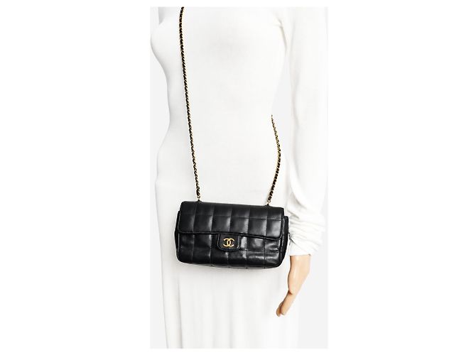 Chanel Mini borsa a patta Chocolate Bar 2005 in pelle di agnello nera - vista 2