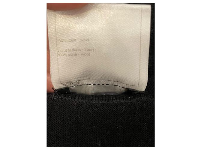 Chanel Langarm-Top aus schwarzer Wolle mit Wappen-Patch - Ansicht 3