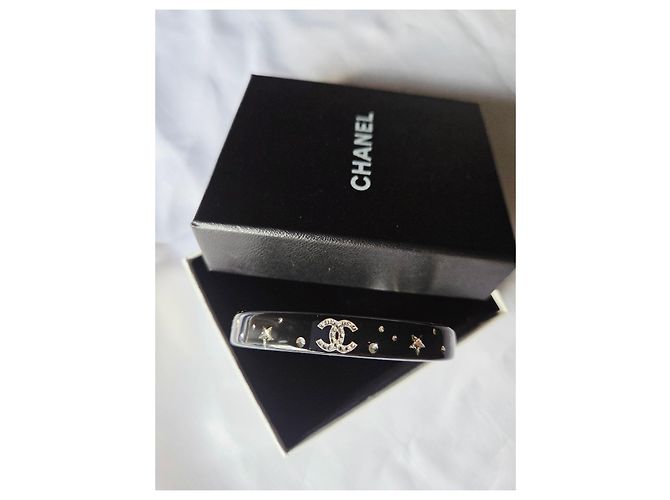 Pulseira Chanel Preta com Estrelas e Cristais - vista 3