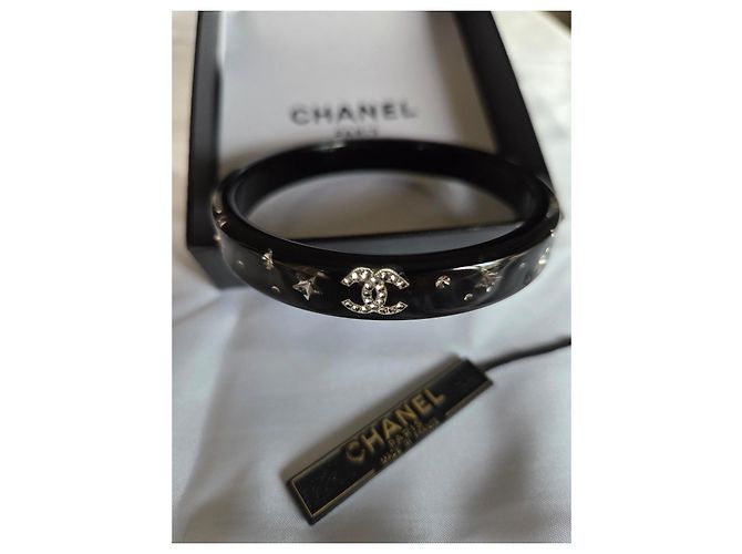 Pulseira Chanel Preta com Estrelas e Cristais - vista 8