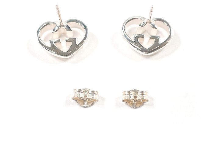 Orecchini Gucci Interlocking G Heart in Argento 925 - vista 2