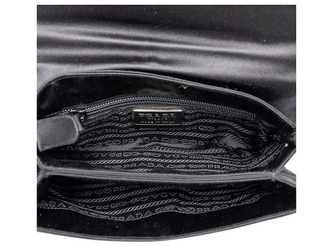 Borsa a mano Prada in raso nero - vista 4