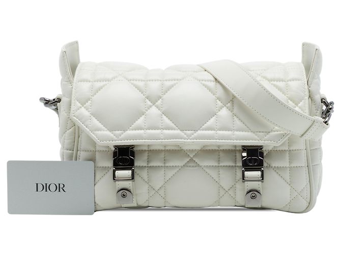 Borsa a Tracolla Diorcamp Piccola in Pelle di Vitello Macrocannage Bianca Dior - vista 7
