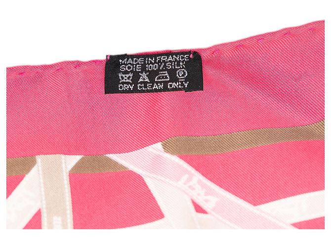 Pañuelo de seda Hermès Pink Bolduc Pointu Triangle - vista 2