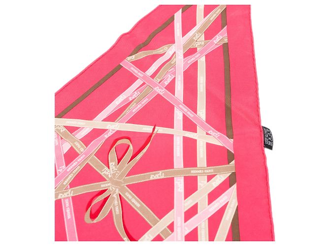 Pañuelo de seda Hermès Pink Bolduc Pointu Triangle - vista 6