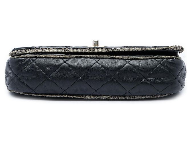 Chanel Black Small CC Quilted Lambskin and Tweed Chain Flap - Ansicht 3