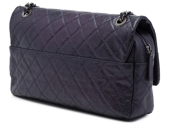 Chanel Purple Jumbo Quilted Iridescent Caviar Easy Flap - vista 2