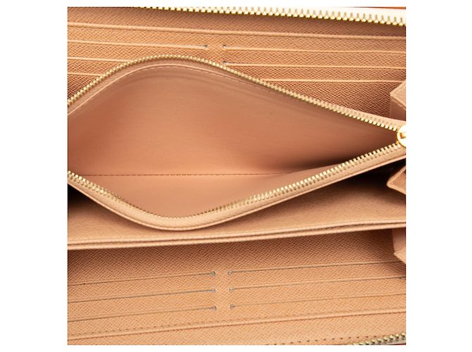 Cartera Larga Zippy Louis Vuitton Beige Monogram Fall For You - vista 4