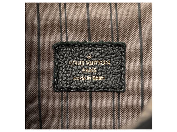 Louis Vuitton Black Monogram Empreinte Pochette Metis - vista 5