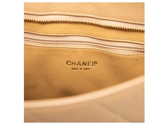 Chanel Beige Caviar Medallion Tote - Ansicht 5
