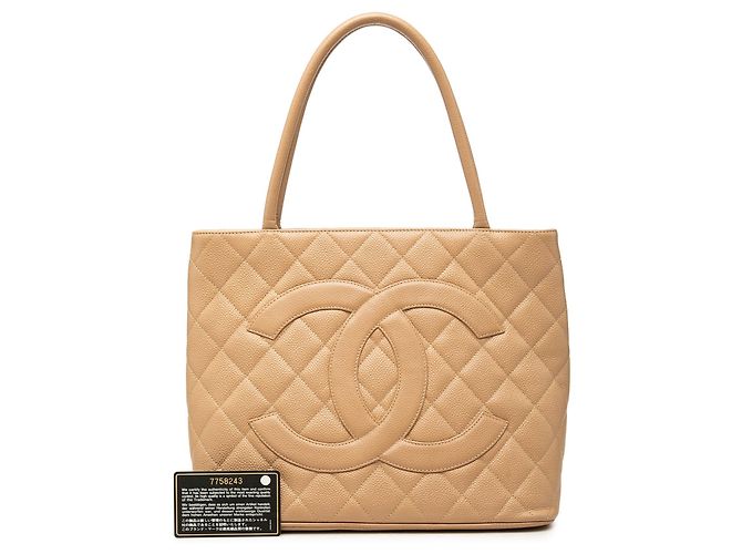 Chanel Beige Caviar Medallion Tote - Ansicht 7