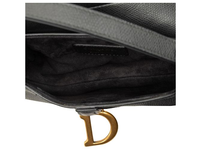 Borsa Saddle Dior Mini in pelle di vitello martellata nera - vista 4