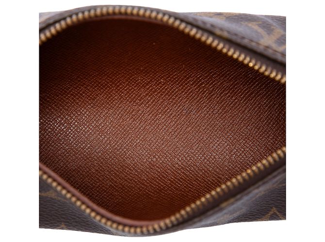 Louis Vuitton Brown Monogram Papillon Pochette - vista 4