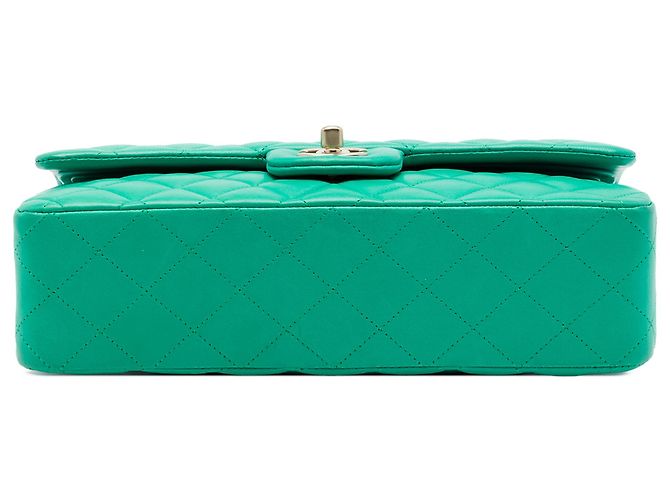 Chanel Green Medium Classic Lambskin Double Flap - vista 3
