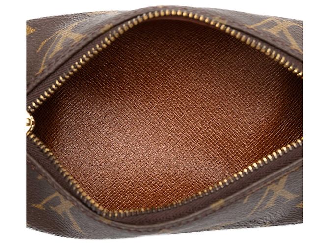 Louis Vuitton Brown Monogram Papillon Pochette - vista 4