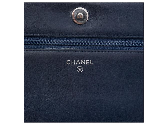 Chanel Blue CC Quilted Lambskin Double Stitch Wallet On Chain - vista 5