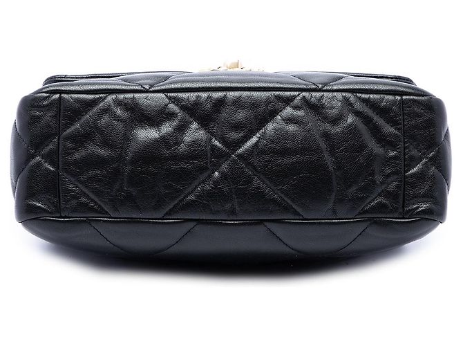 Chanel 19 Flap Medium in Lambskin Nero - vista 3