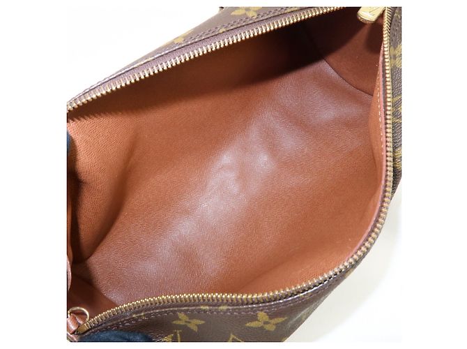 Louis Vuitton Papillon Monogram Canvas 30 - vista 5