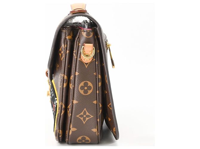 Metis Borsa Louis Vuitton Monogram Patches Pochette Métis MM - vista 4