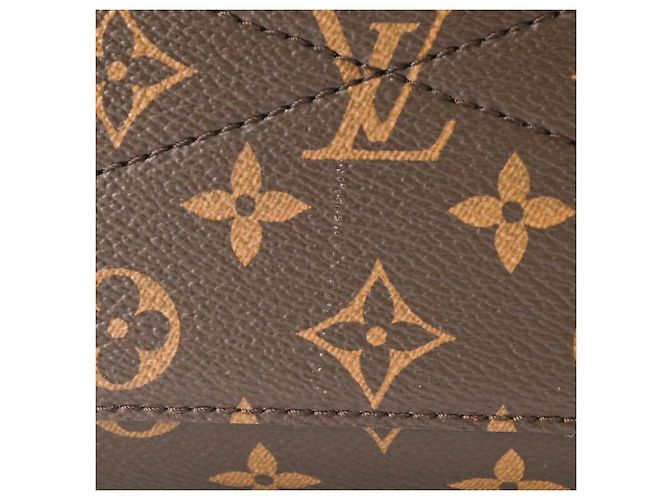 Borsa a tracolla Louis Vuitton Montaigne MM - vista 17
