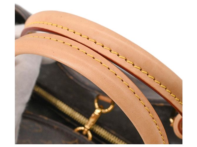 Borsa a tracolla Louis Vuitton Montaigne MM - vista 6