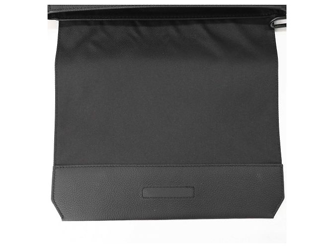 Borsa a tracolla Louis Vuitton Aerogram Takeoff Black - vista 12