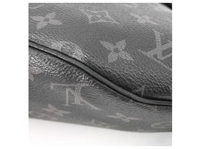 Bolsa Sling Louis Vuitton Discovery Eclipse Monogram - vista 14