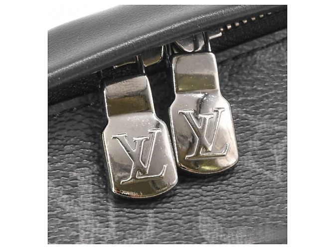 Bolsa Sling Louis Vuitton Discovery Eclipse Monogram - vista 7