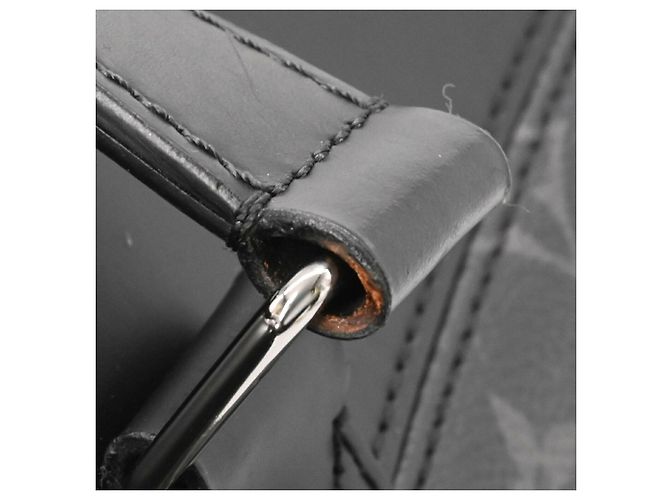 Borsa Tote Louis Vuitton Explorer Eclipse - vista 12