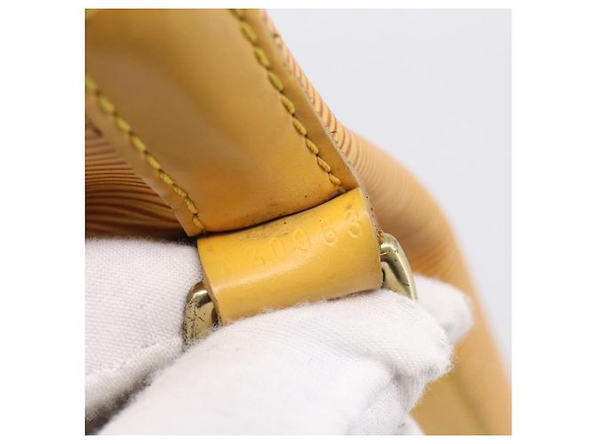 Louis Vuitton Petit Noe Epi Leather Medium - Ansicht 7
