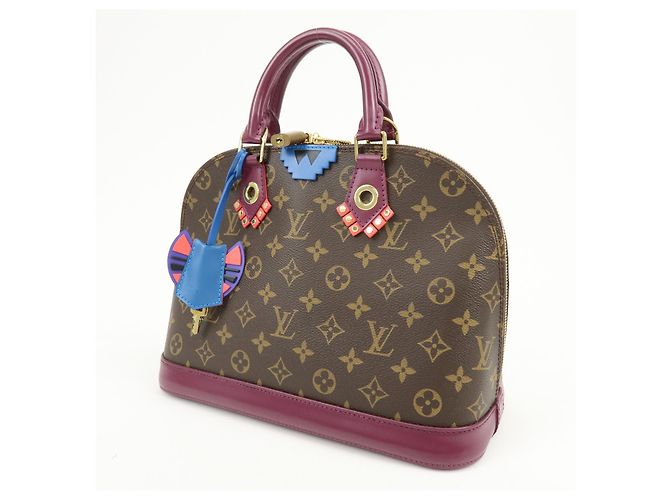 Louis Vuitton Alma Limited Edition Totem Monogram Canvas with Leather PM - vista 3