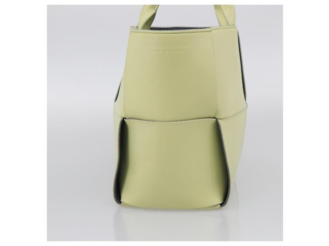 Bottega Veneta Arco Maxi Intrecciato Leather Medium - vista 3