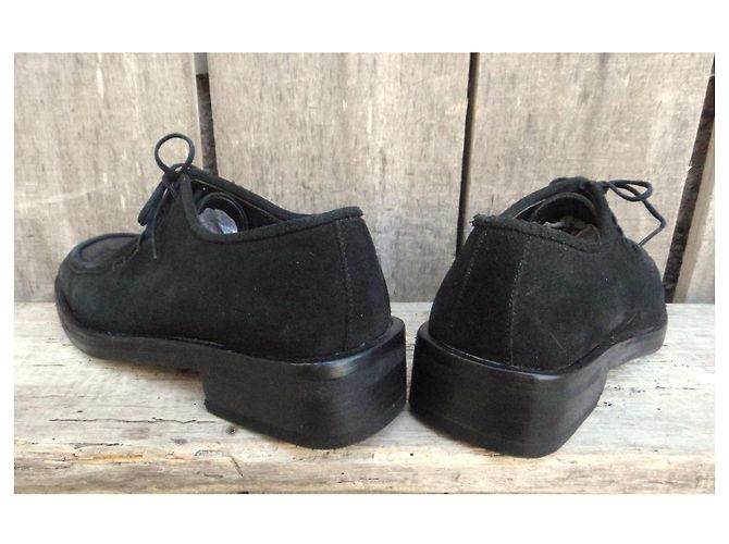 Gucci Scarpe Derbies in Camoscio Nero - vista 4