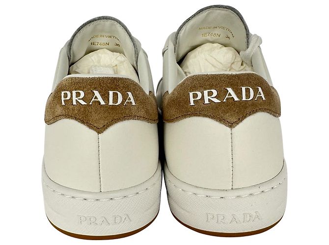 Sneakers basse Prada Logo in pelle bianca - vista 15
